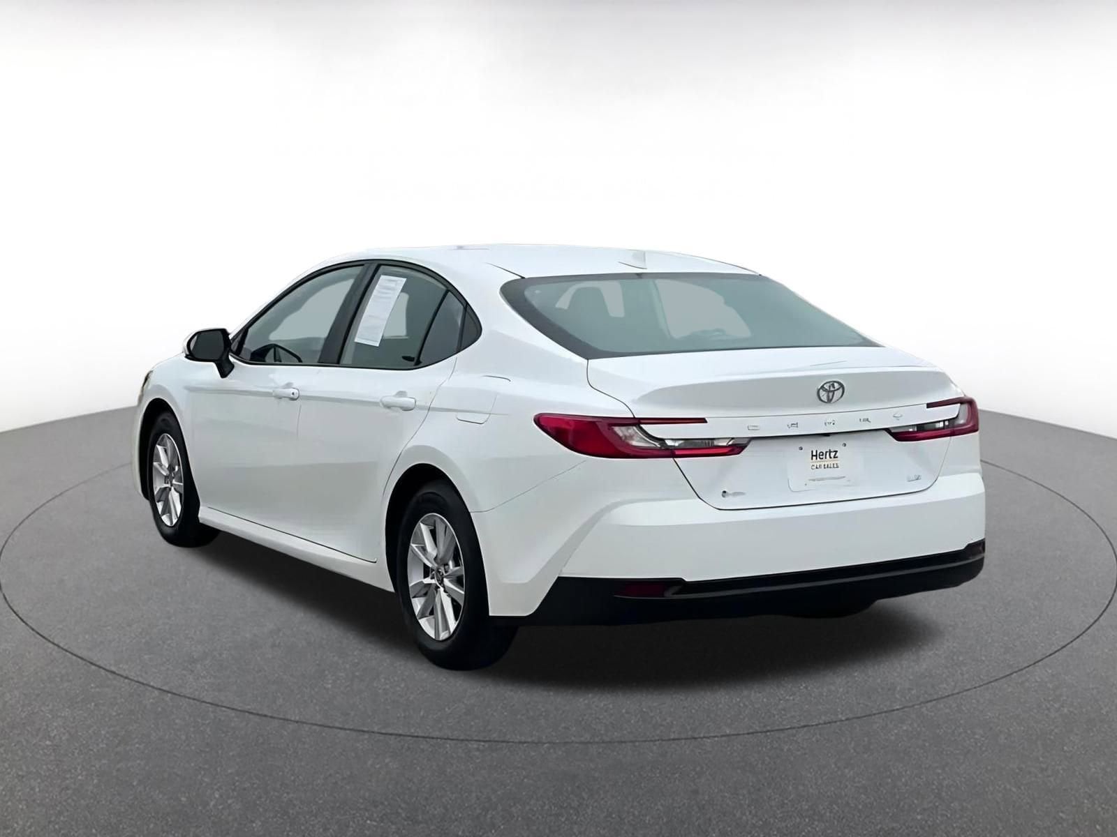 Thumbnail: 2025 Toyota Camry - 12