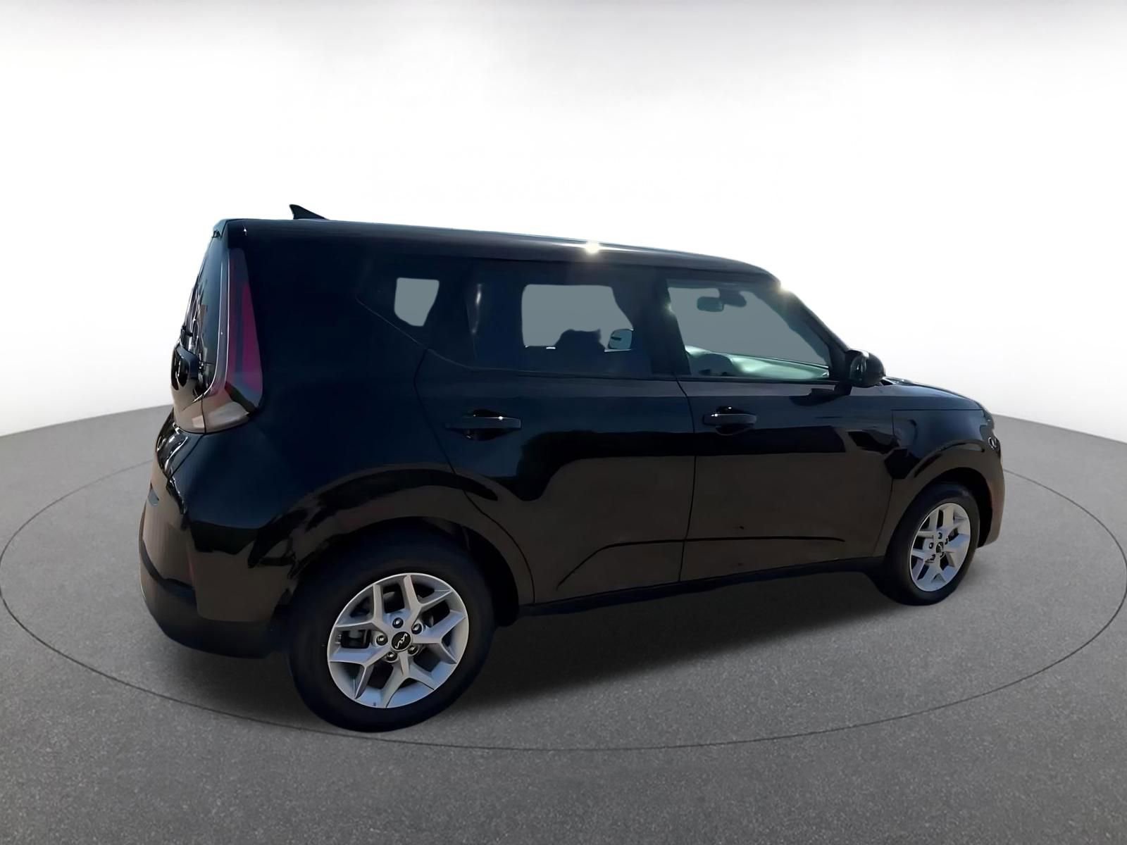 Thumbnail: 2025 Kia Soul - 14