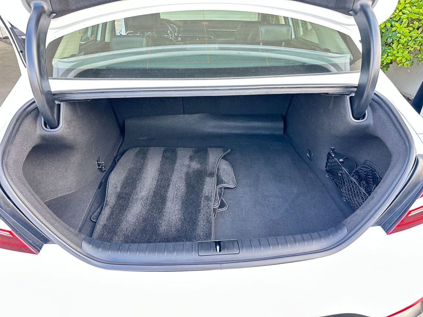 Thumbnail: 2025 Genesis G70 - 31