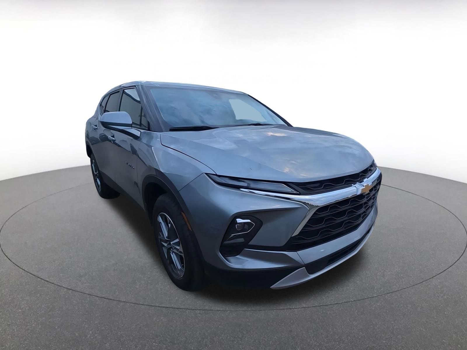 Thumbnail: 2025 Chevrolet Blazer - 1