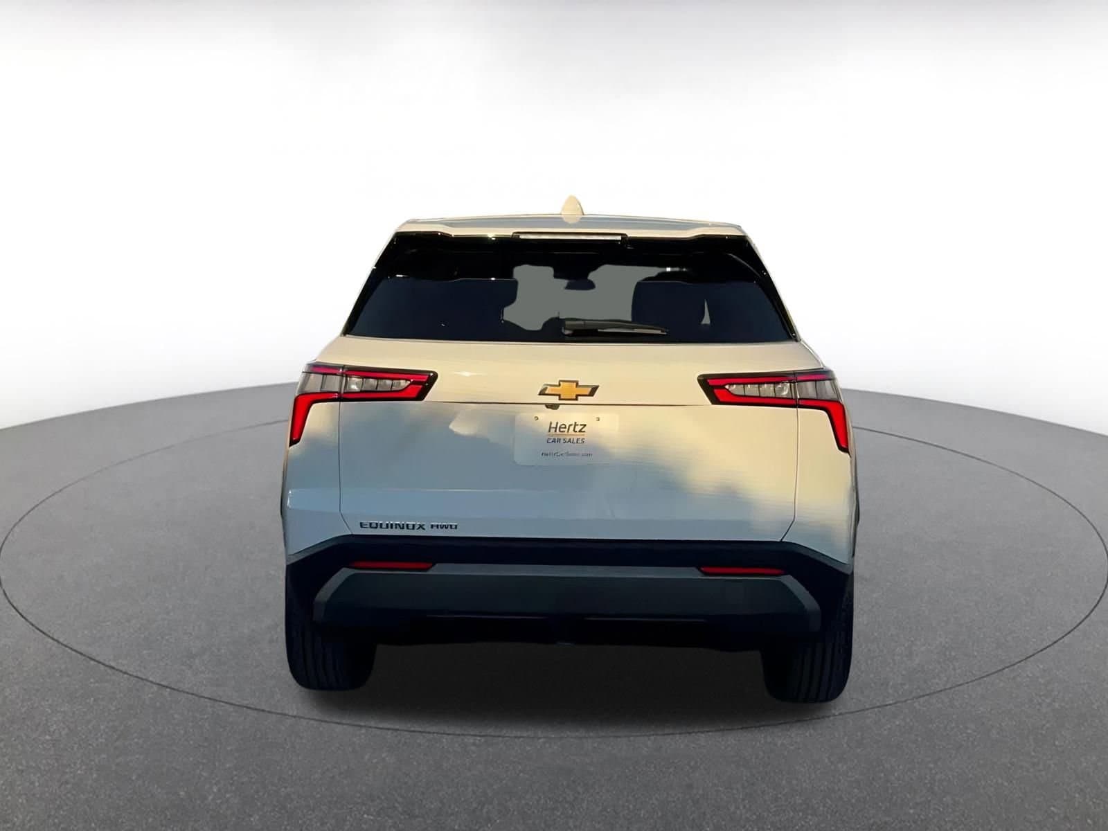 Thumbnail: 2025 Chevrolet Equinox - 12