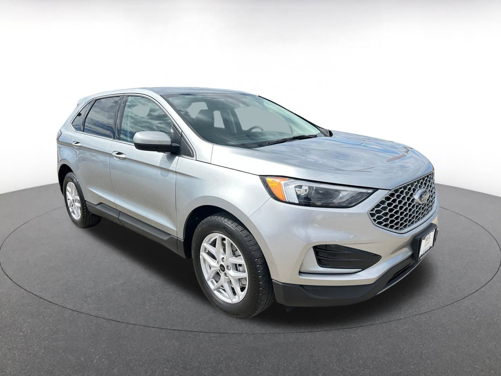 Thumbnail: 2024 Ford Edge - 1