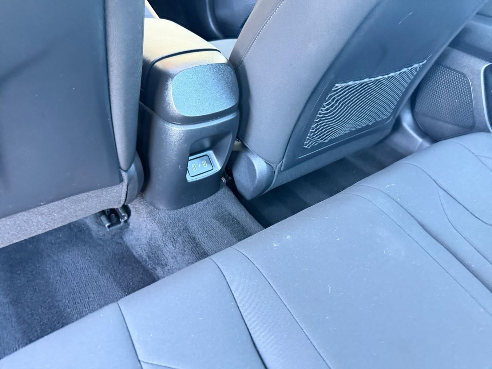 Thumbnail: 2025 Hyundai Elantra - 23