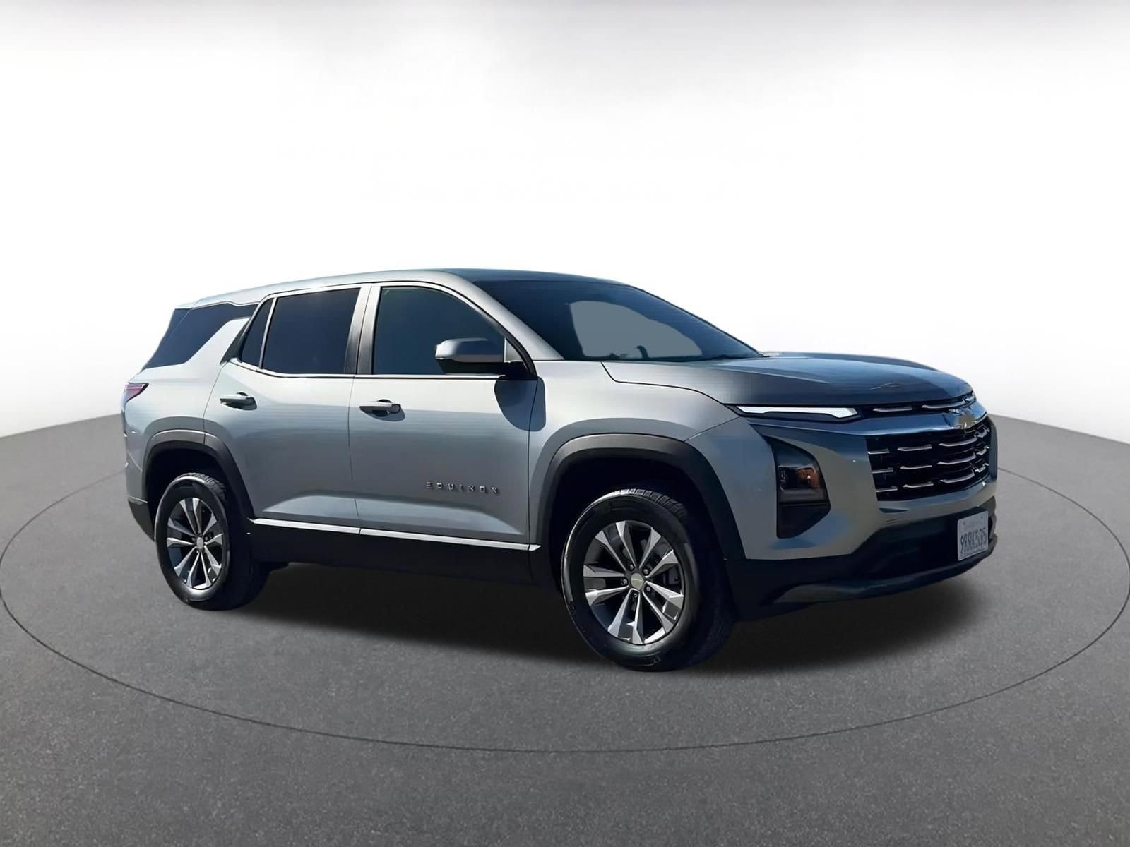 Thumbnail: 2025 Chevrolet Equinox - 2