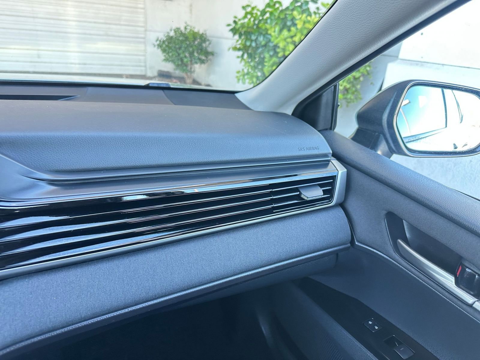 Thumbnail: 2025 Toyota Camry - 35