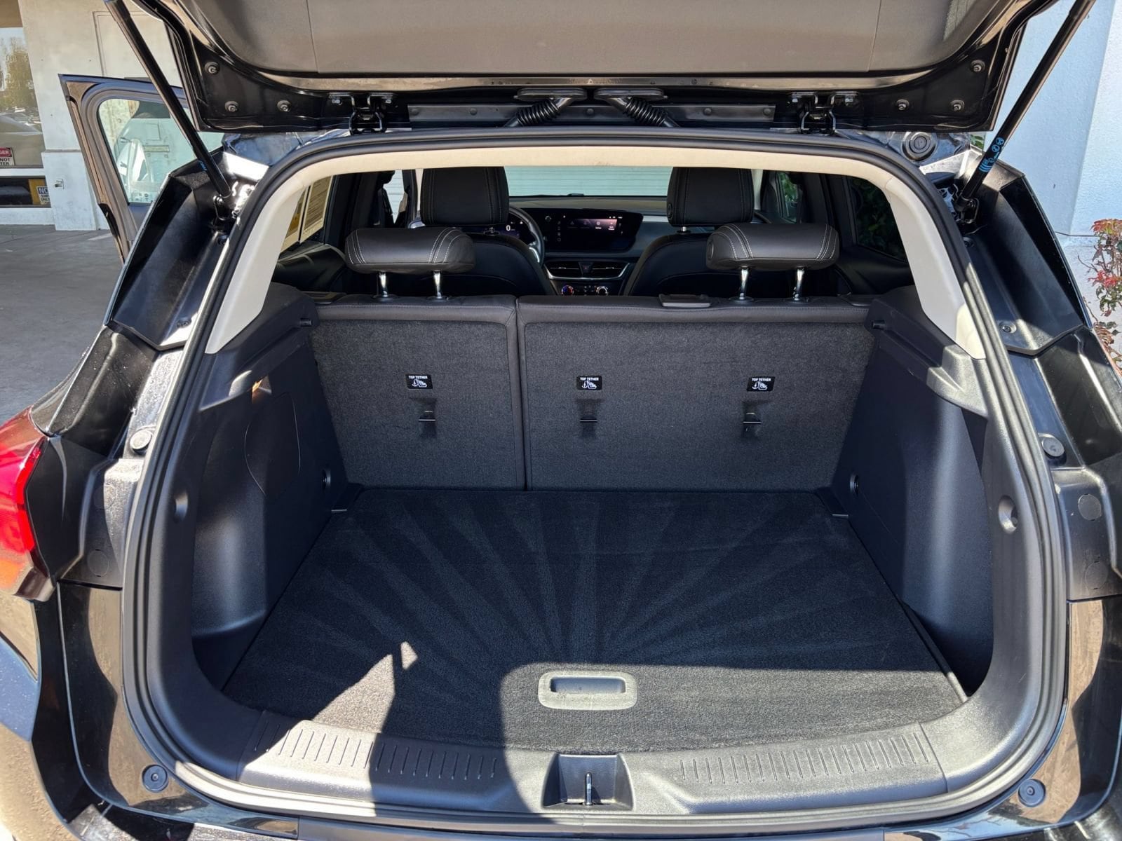 Thumbnail: 2025 Buick Encore GX - 31