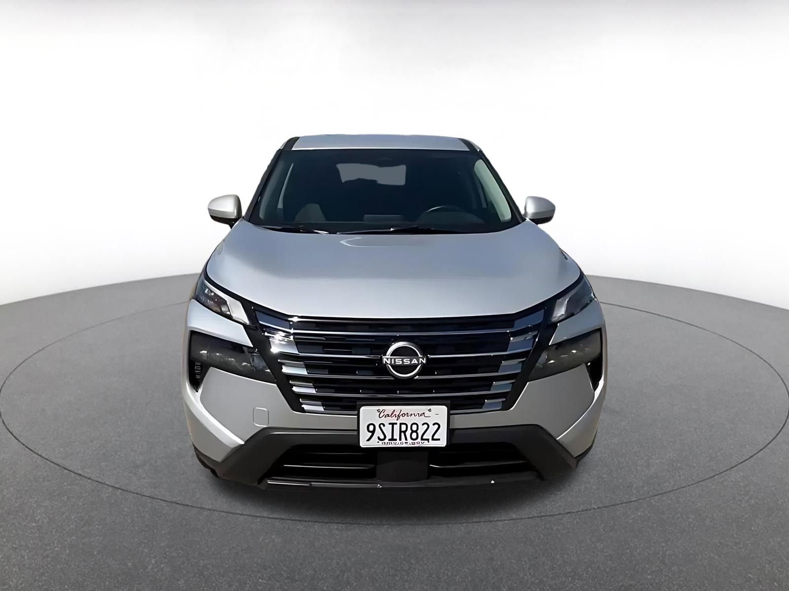 Thumbnail: 2025 Nissan Rogue - 4