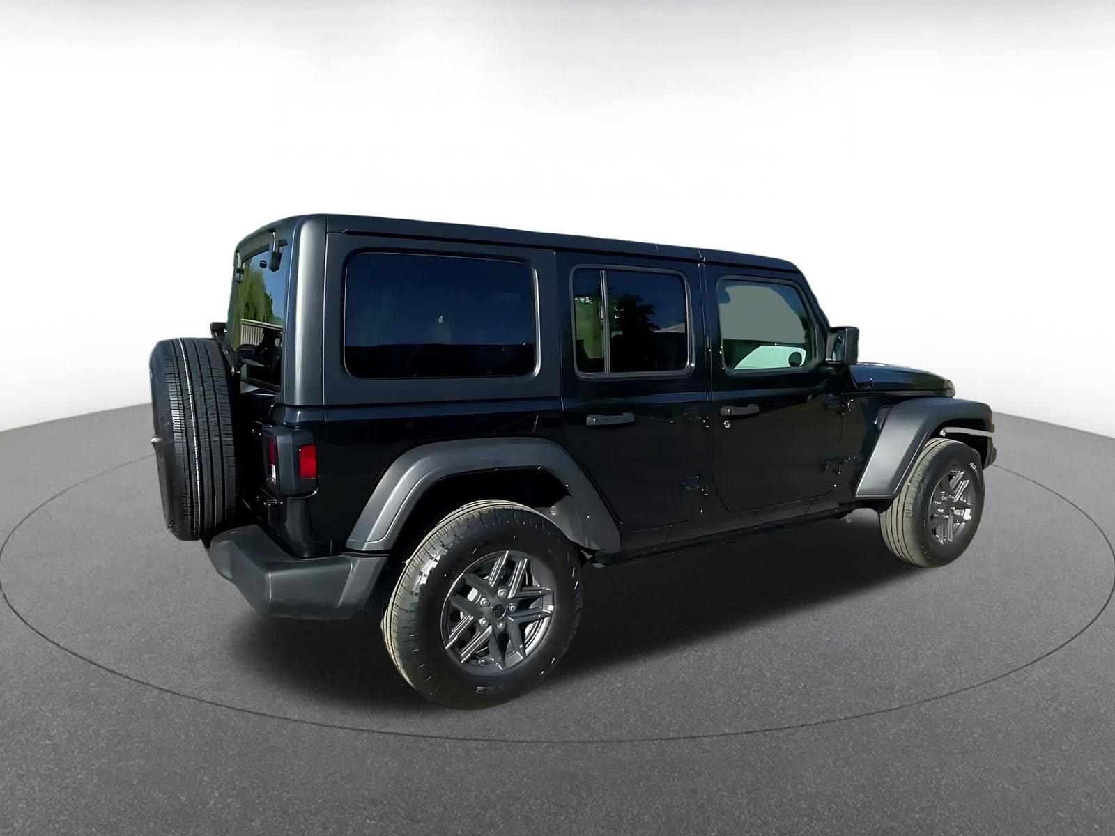 Thumbnail: 2025 Jeep Wrangler - 10