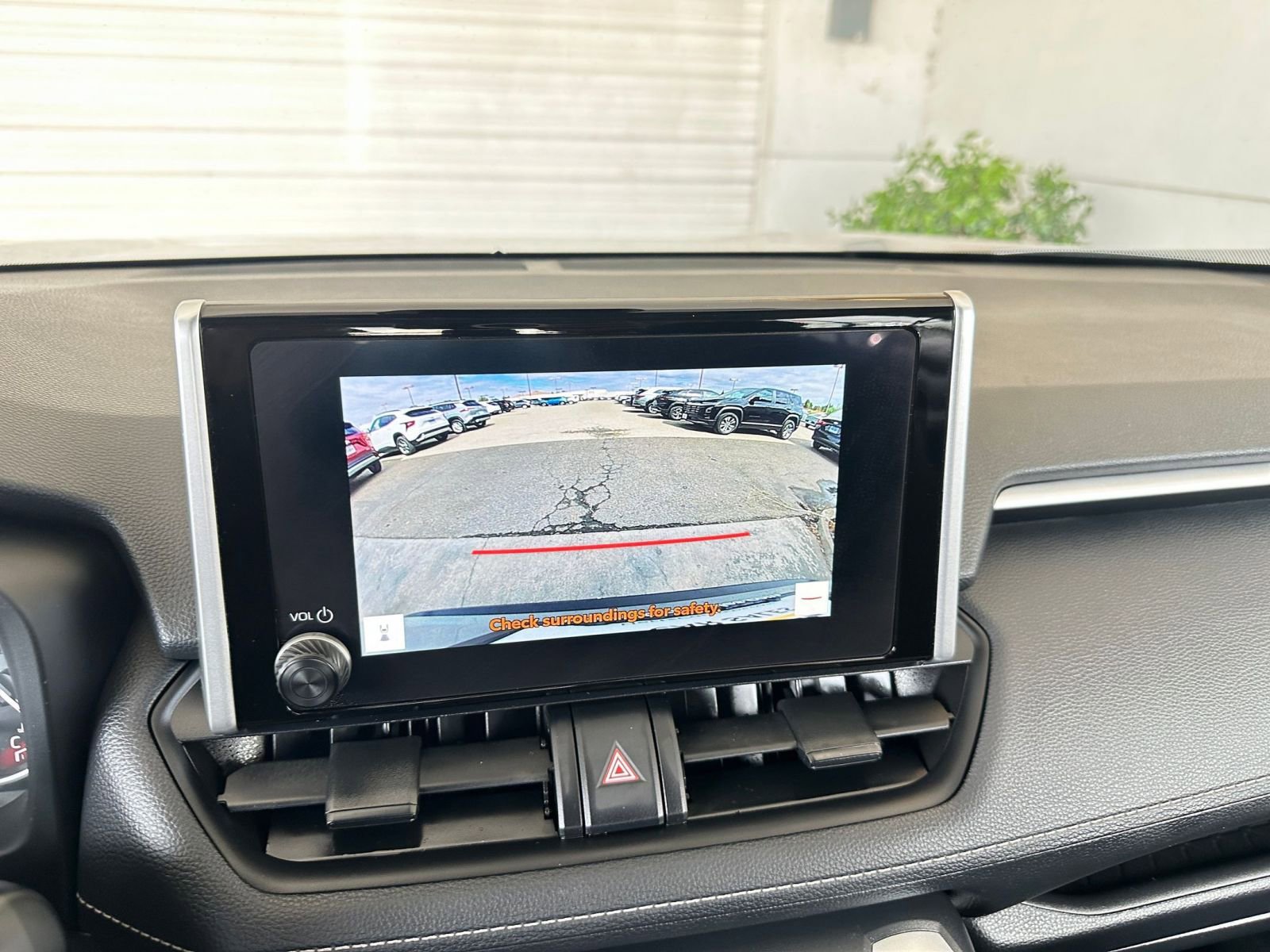 Thumbnail: 2025 Toyota RAV4 - 17