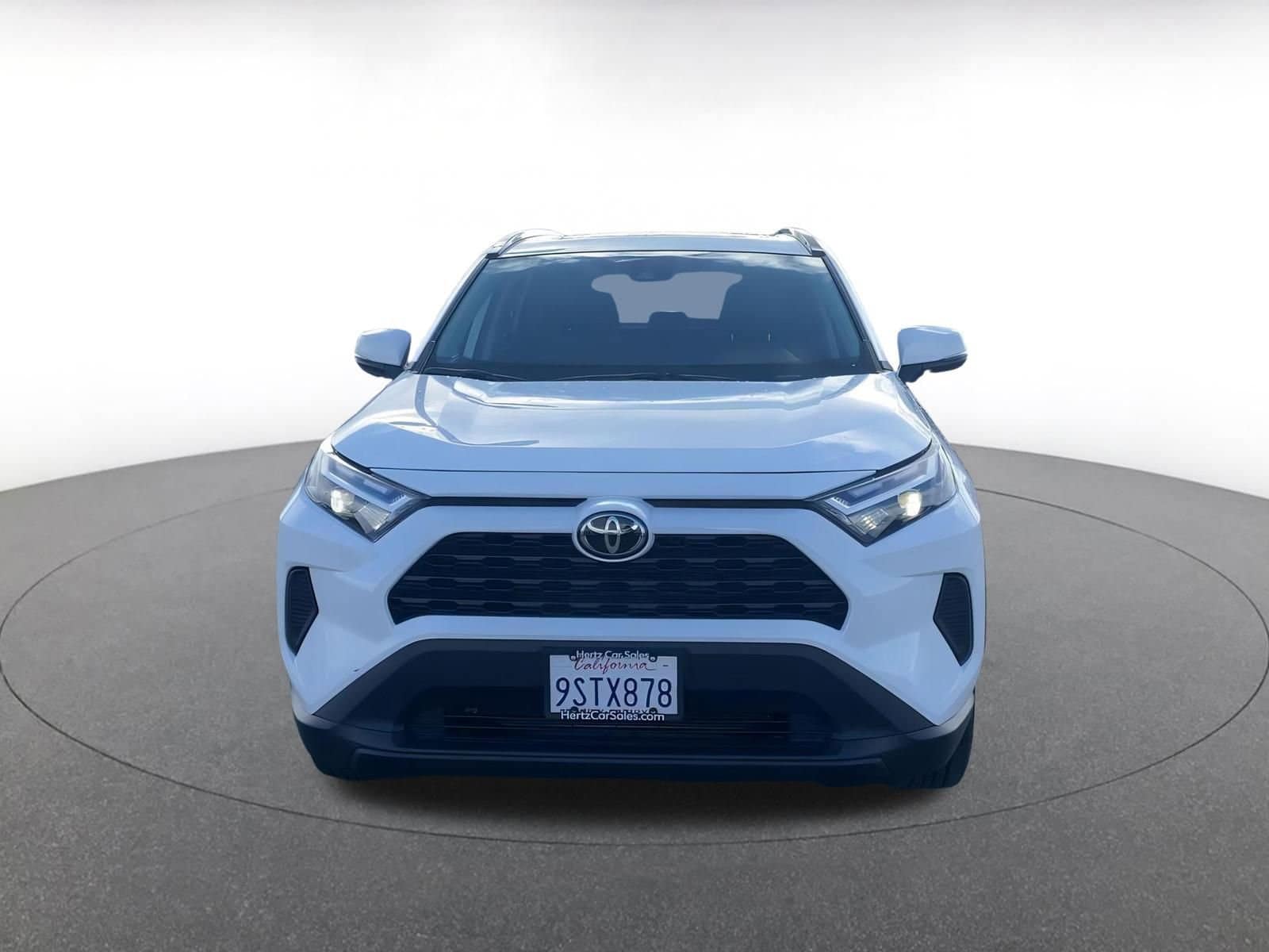 Thumbnail: 2025 Toyota RAV4 - 4