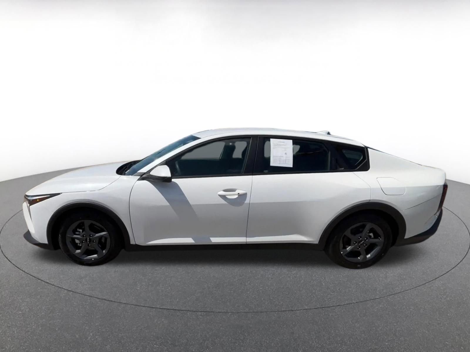 Thumbnail: 2025 Kia K4 - 9