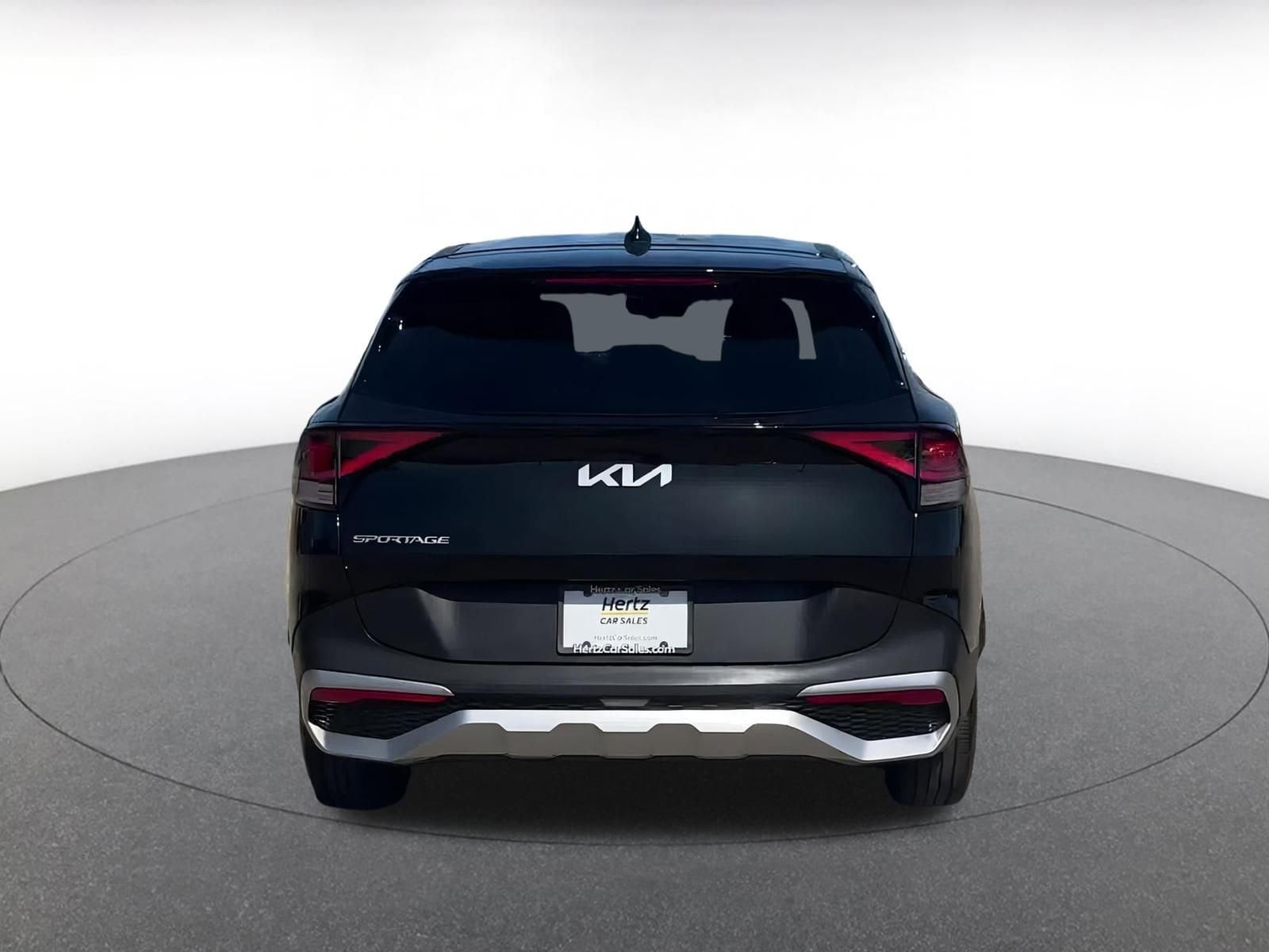 2024 Kia Sportage LX 12