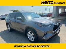 2023 Toyota Highlander LE -
                Stockton, CA