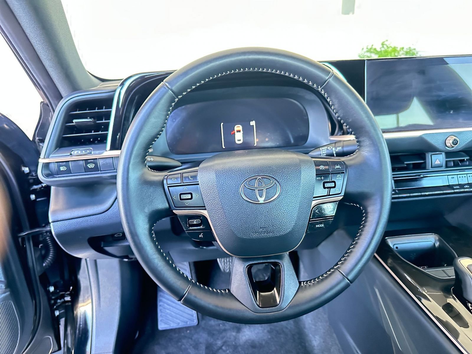 Thumbnail: 2025 Toyota Crown - 28