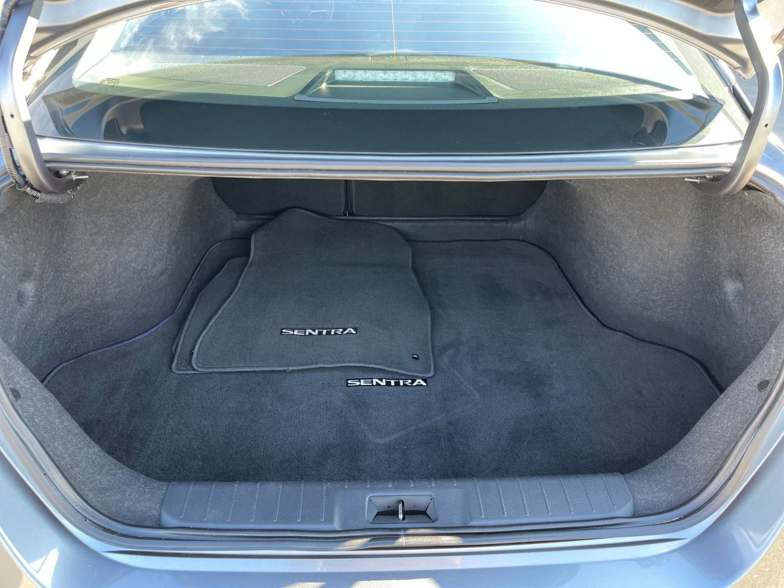 Thumbnail: 2025 Nissan Sentra - 30