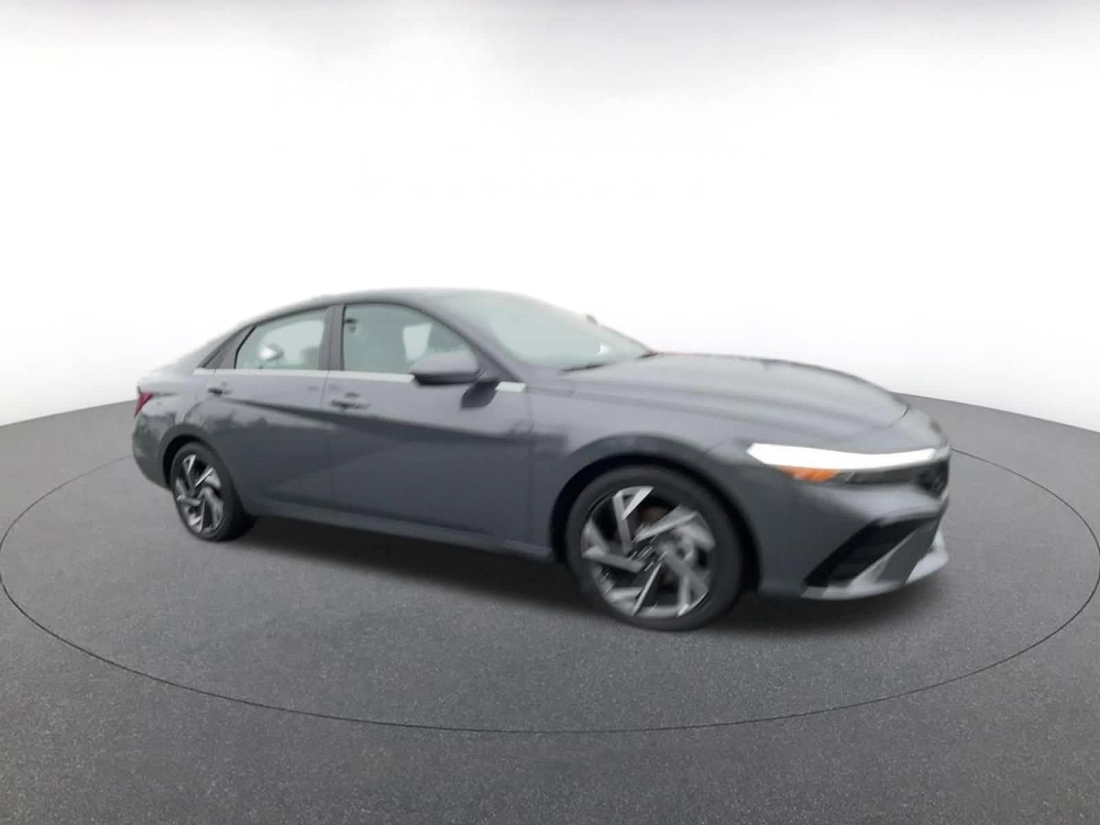 Thumbnail: 2025 Hyundai Elantra - 2