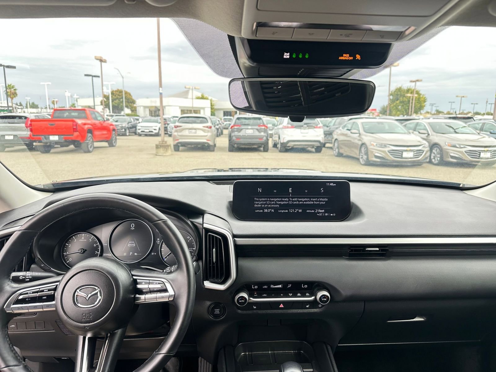 Thumbnail: 2025 Mazda CX-50 - 33