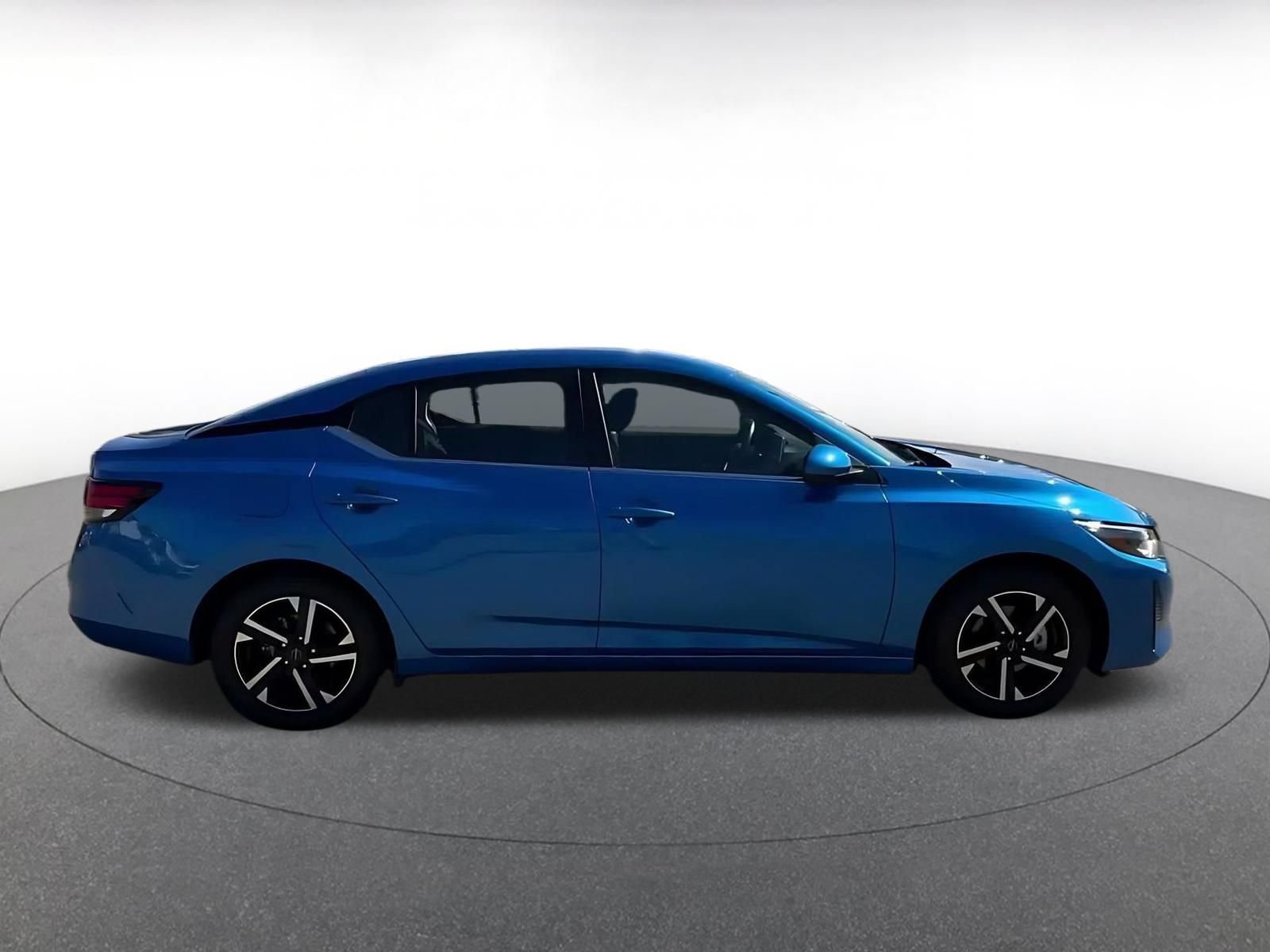 Thumbnail: 2025 Nissan Sentra - 15