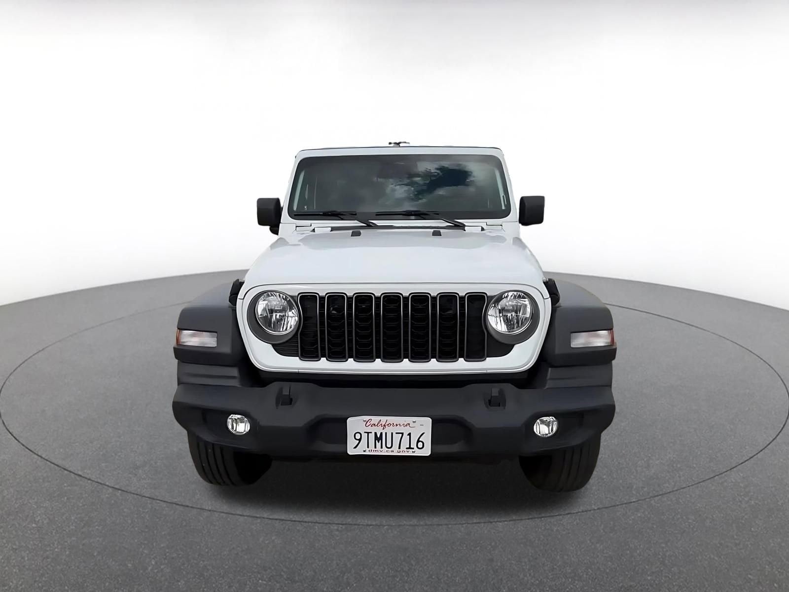 Thumbnail: 2025 Jeep Wrangler - 4