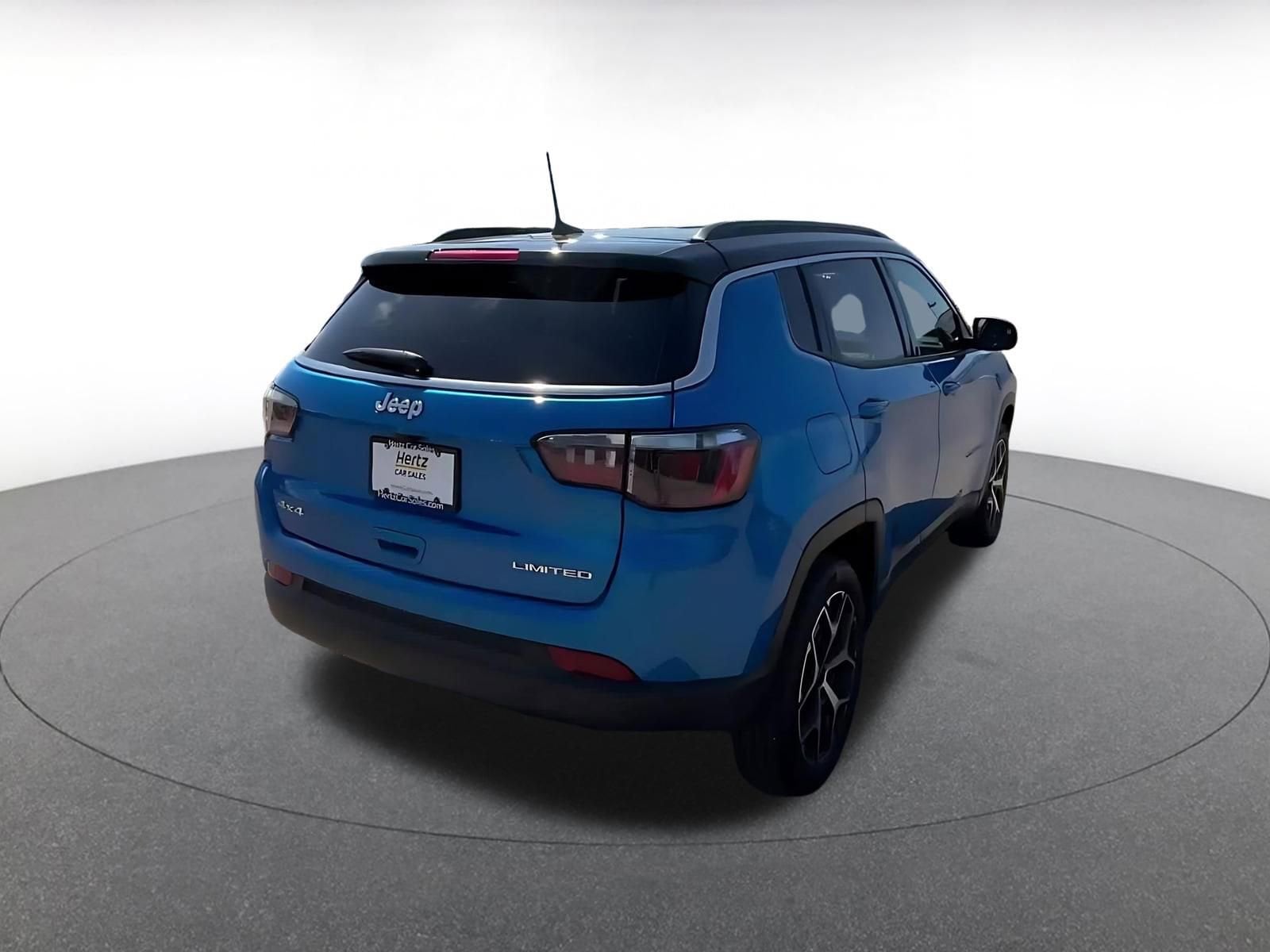 Thumbnail: 2025 Jeep Compass - 15