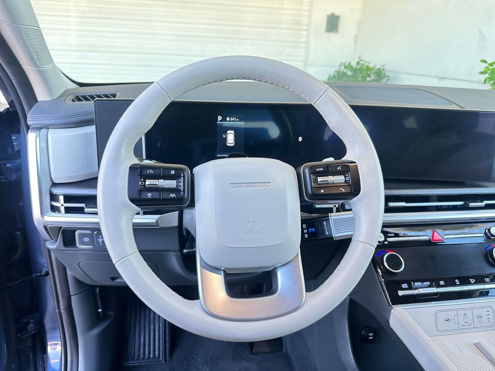 Thumbnail: 2025 Hyundai Santa Fe - 29