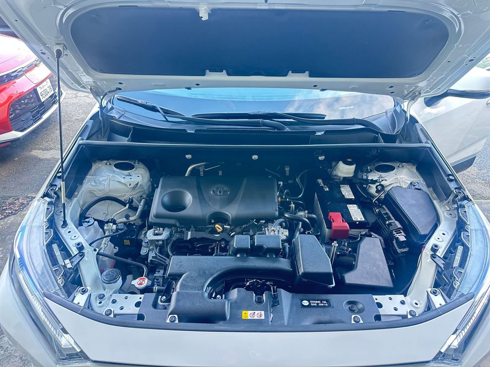 Thumbnail: 2025 Toyota RAV4 - 32