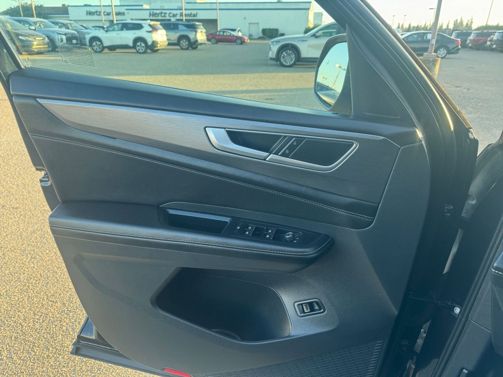 Thumbnail: 2025 Volkswagen Atlas - 20