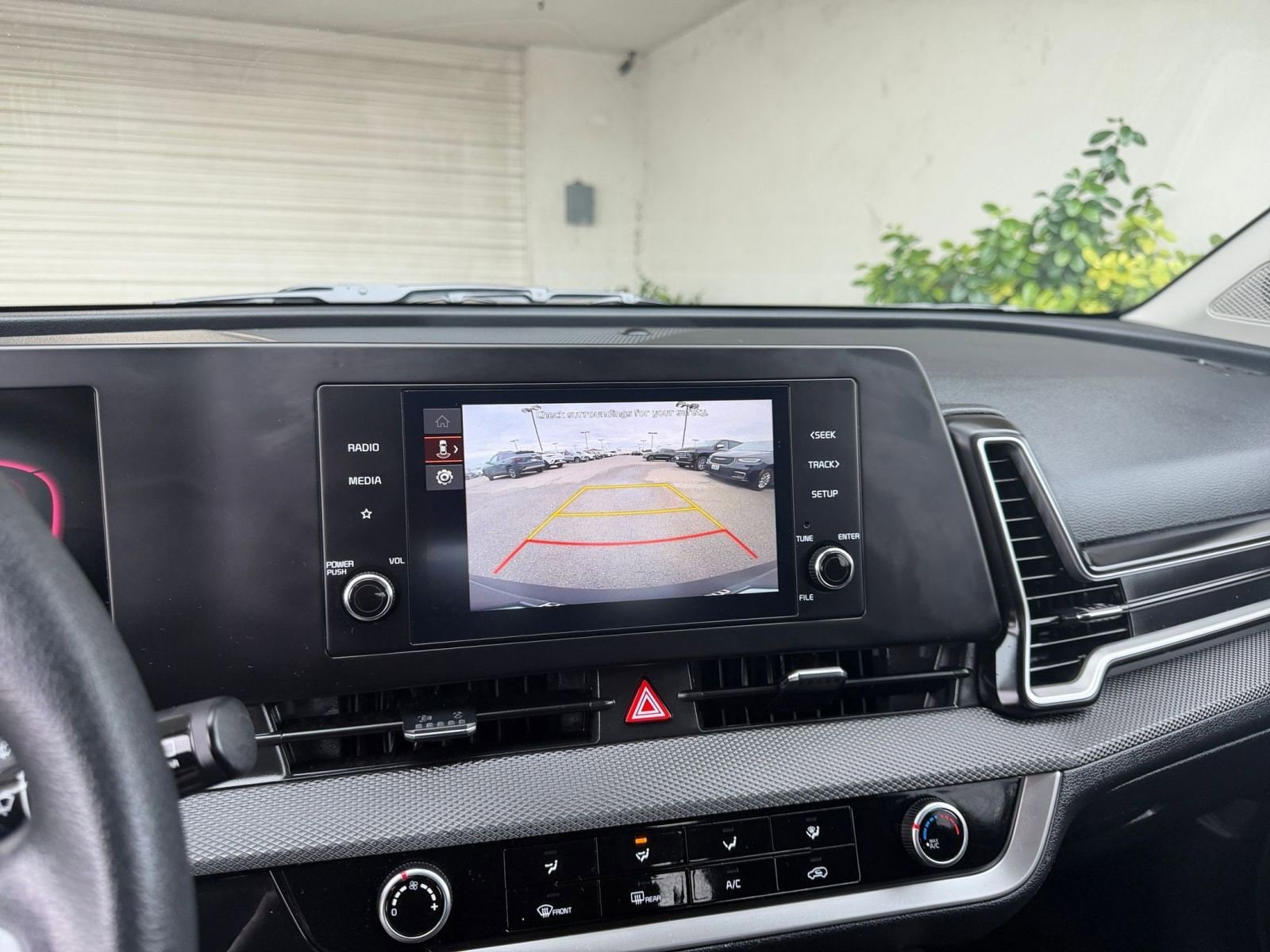 Thumbnail: 2025 Kia Sportage - 24