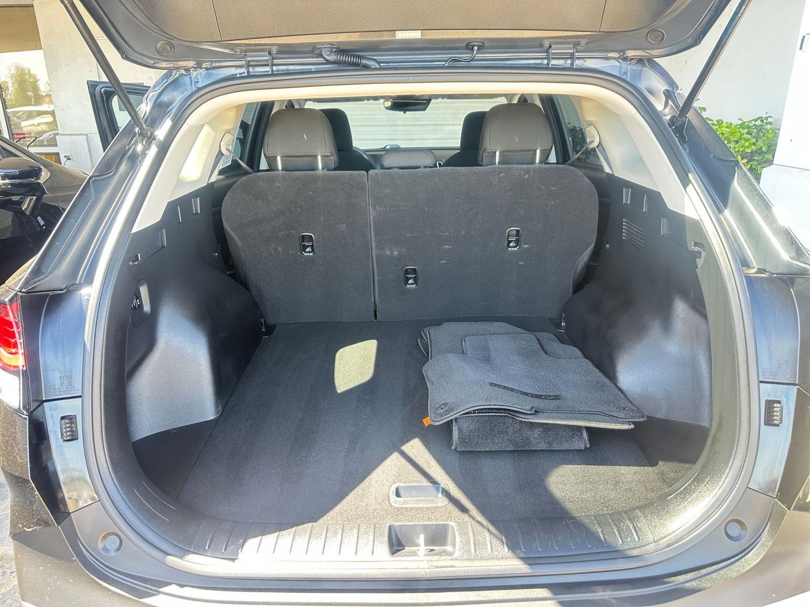 2024 Kia Sportage LX 31