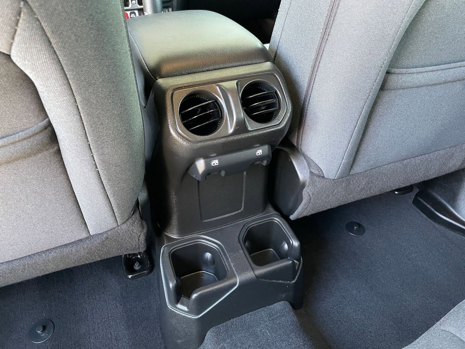 Thumbnail: 2025 Jeep Wrangler - 22