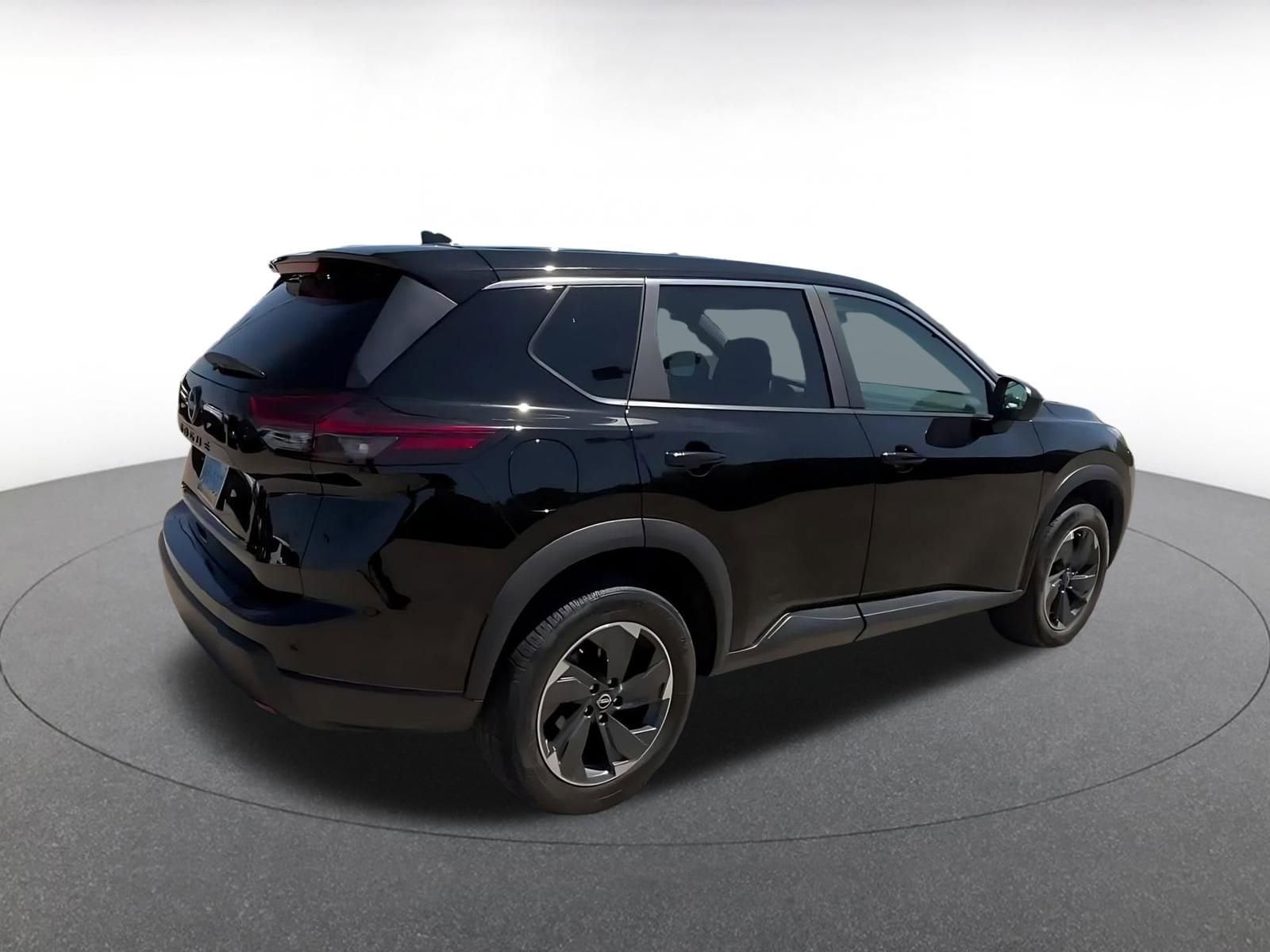 Thumbnail: 2025 Nissan Rogue - 14