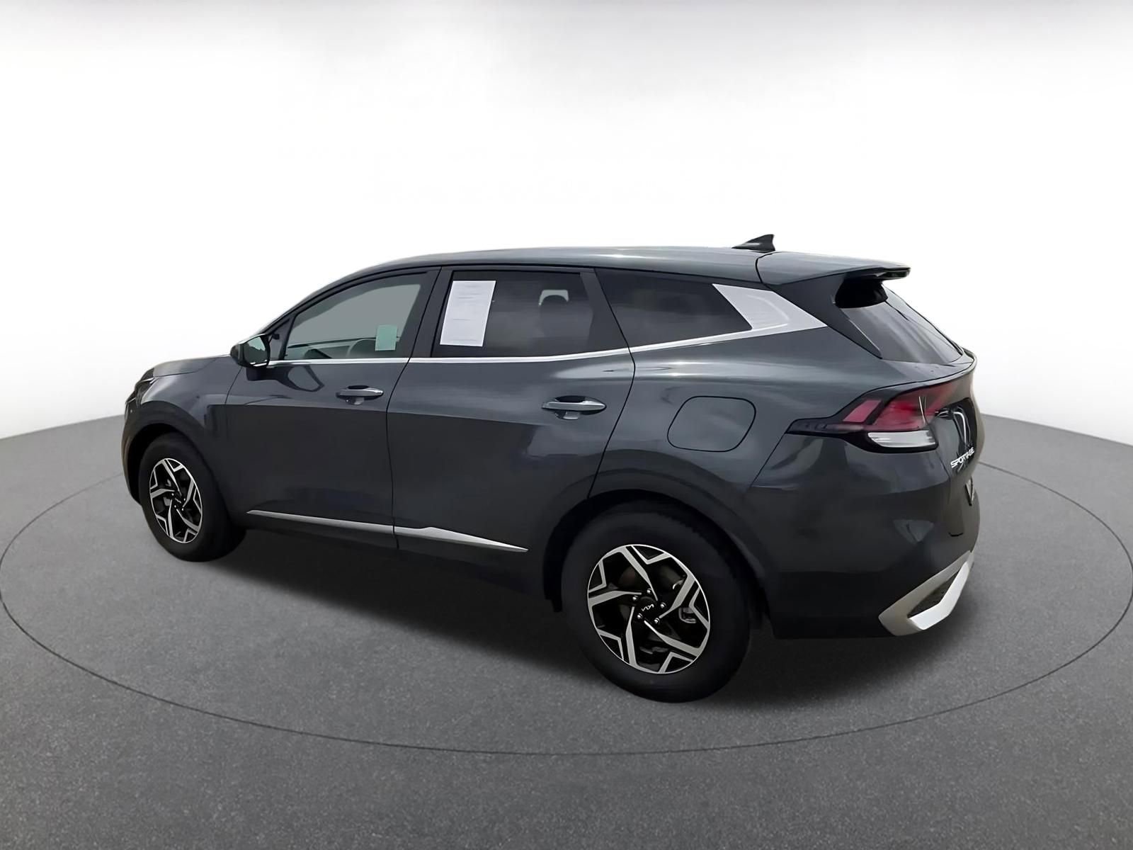 Thumbnail: 2025 Kia Sportage - 10