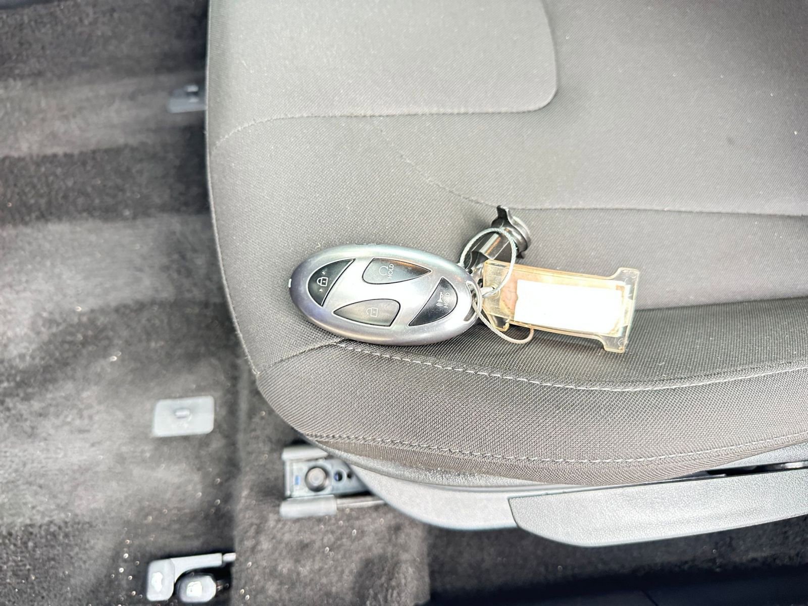 Thumbnail: 2025 Hyundai Elantra - 23