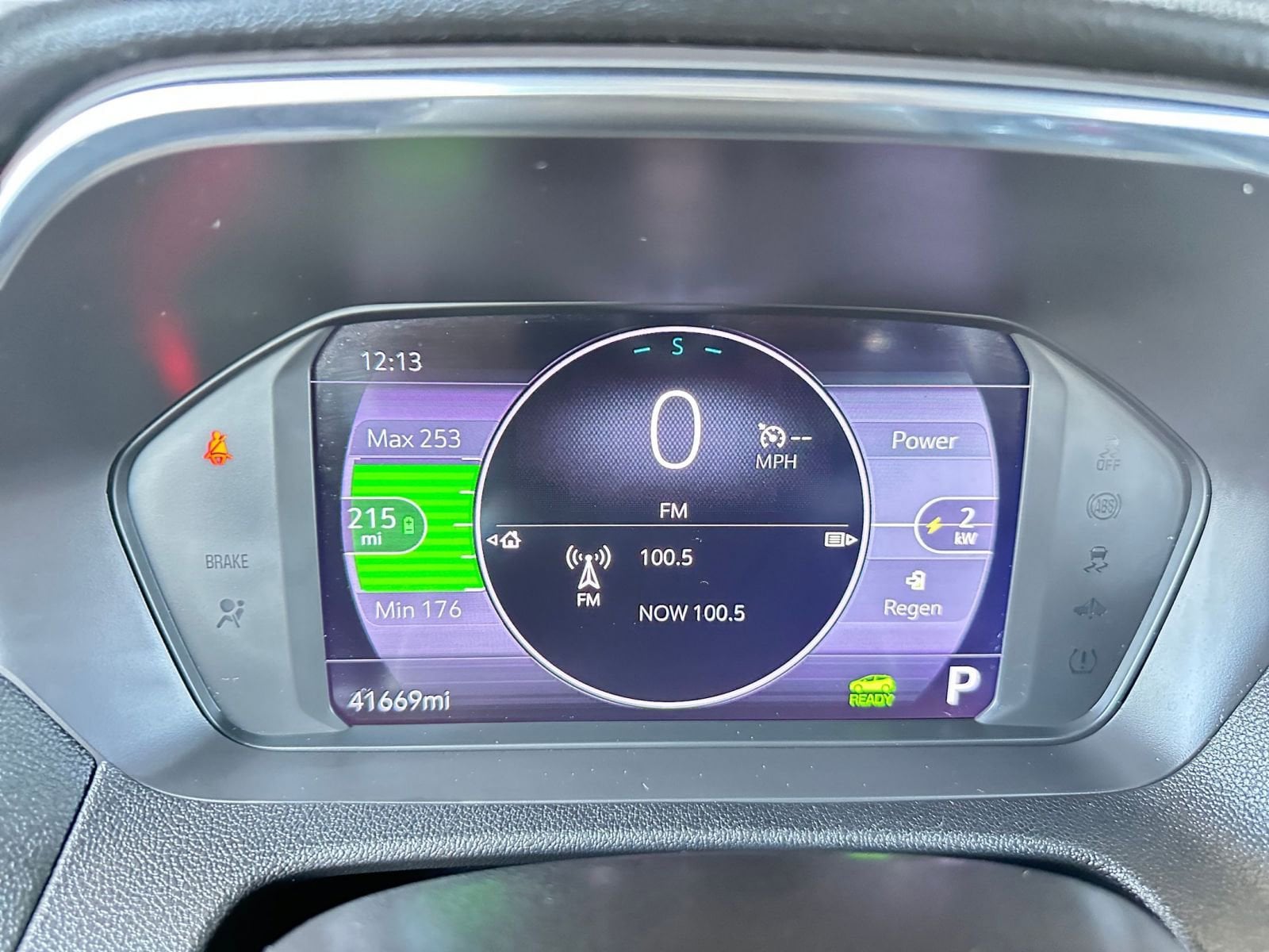 Thumbnail: 2023 Chevrolet Bolt EV - 20