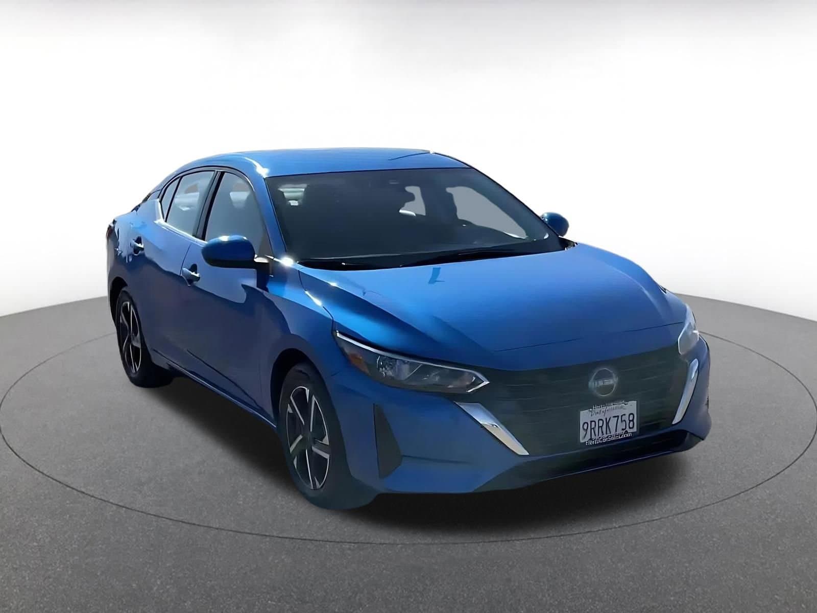 Thumbnail: 2025 Nissan Sentra - 3