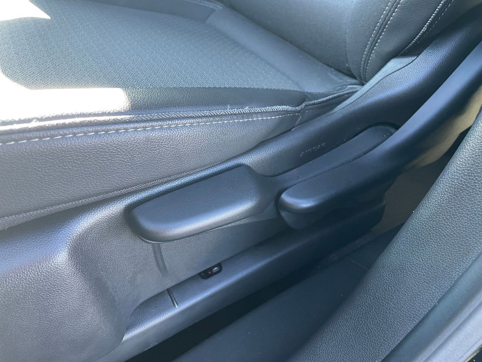 Thumbnail: 2025 Buick Encore GX - 23