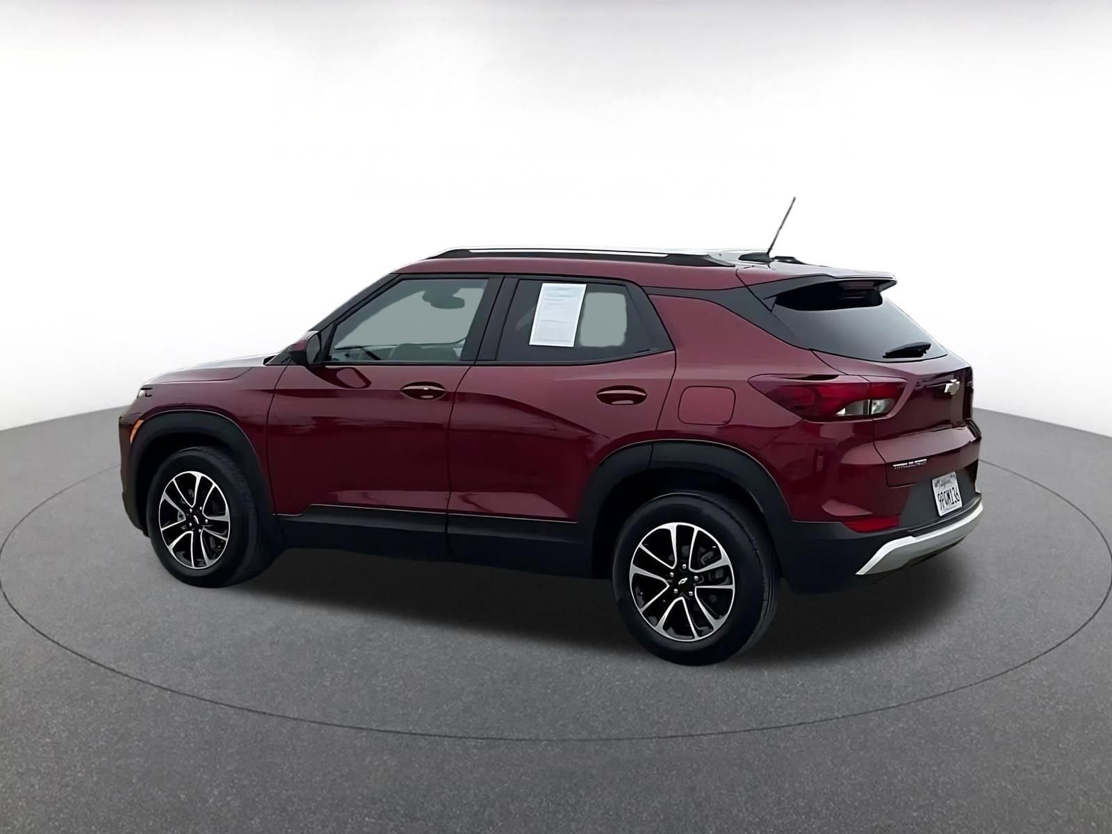 Thumbnail: 2025 Chevrolet TrailBlazer - 10