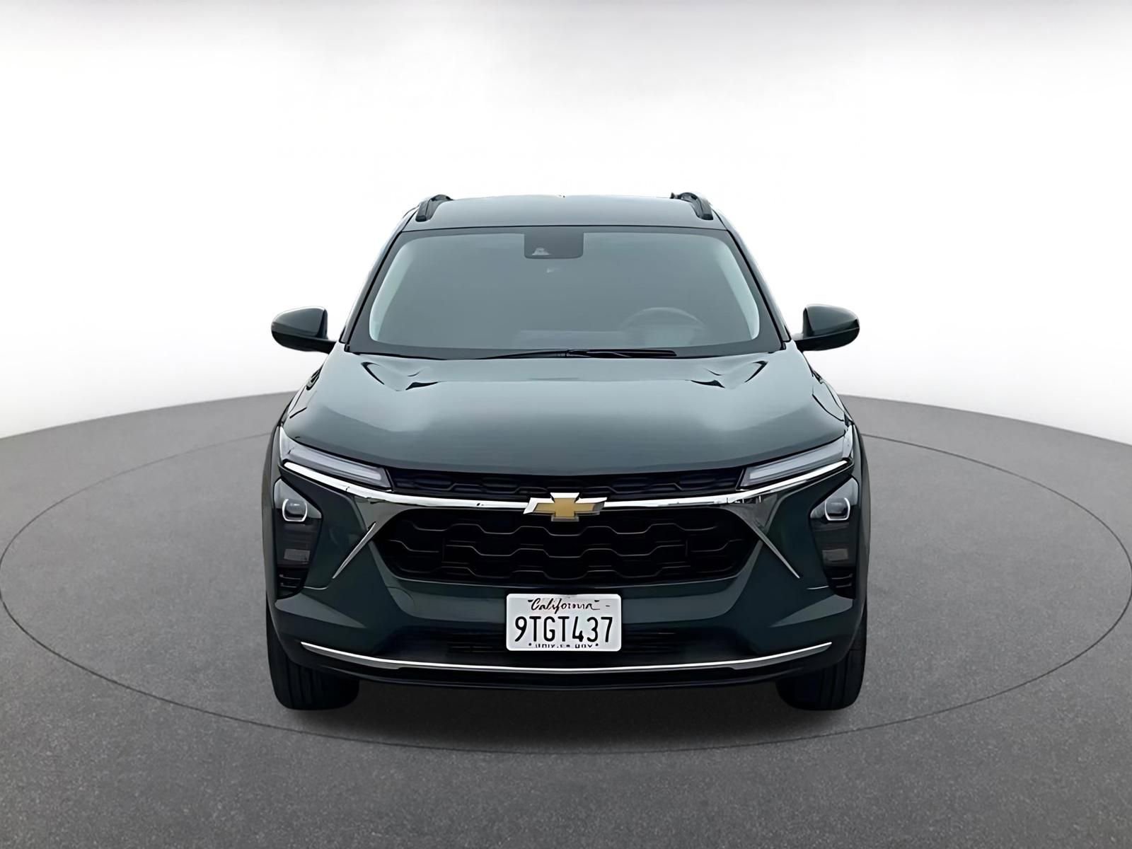 Thumbnail: 2025 Chevrolet Trax - 4