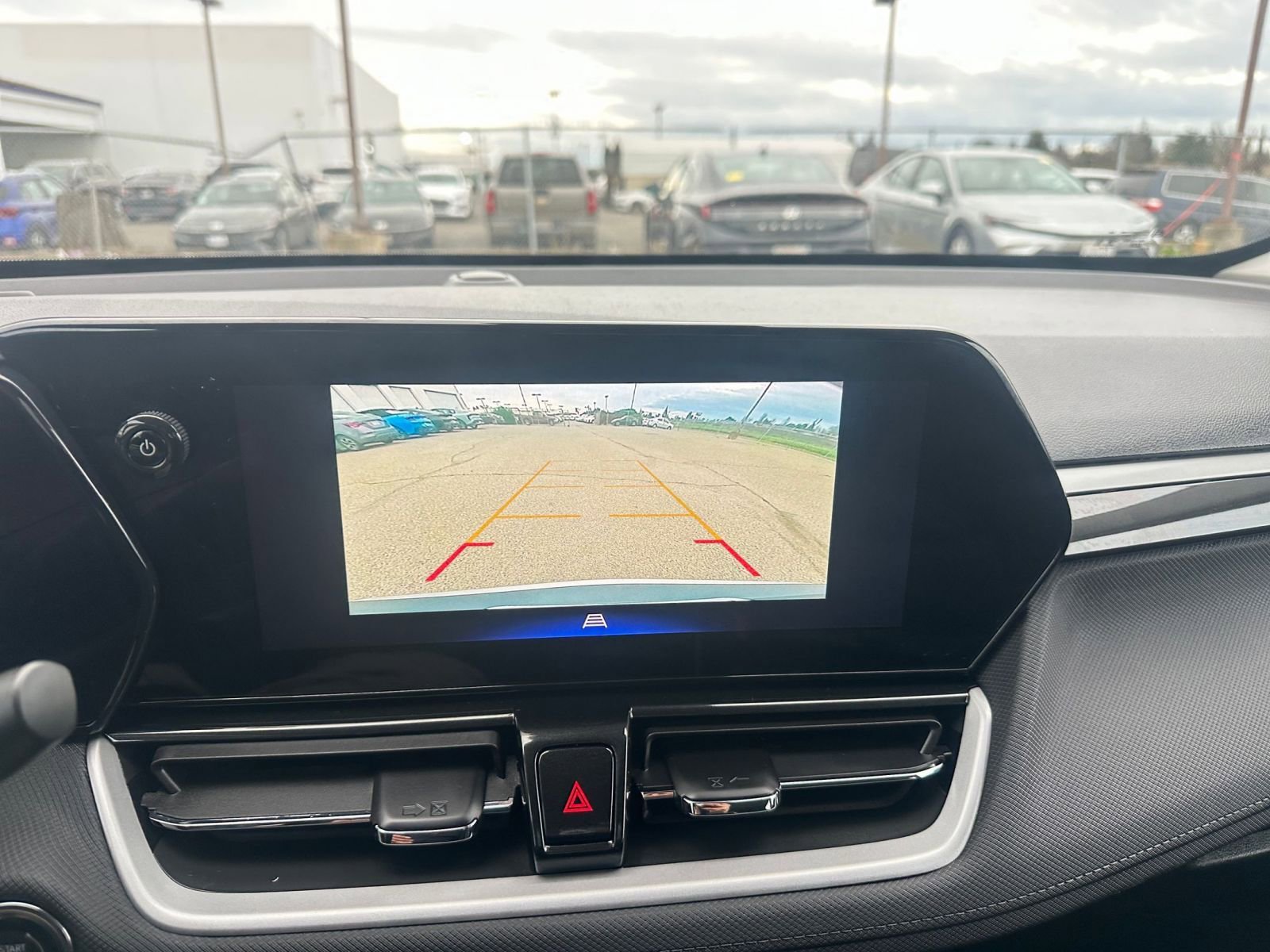 Thumbnail: 2025 Chevrolet TrailBlazer - 17