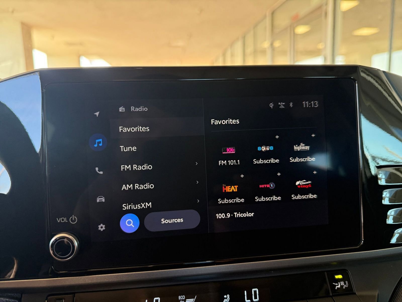 Thumbnail: 2025 Toyota Camry - 21