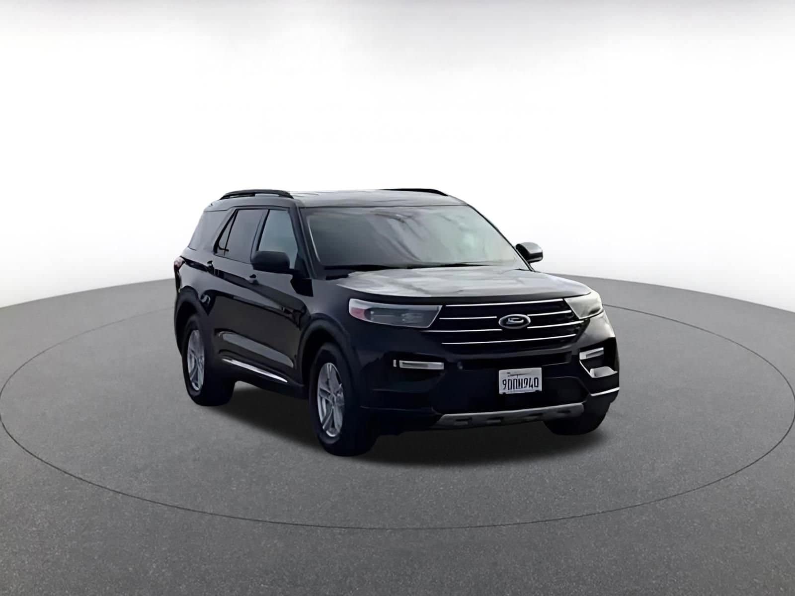 Thumbnail: 2023 Ford Explorer - 3