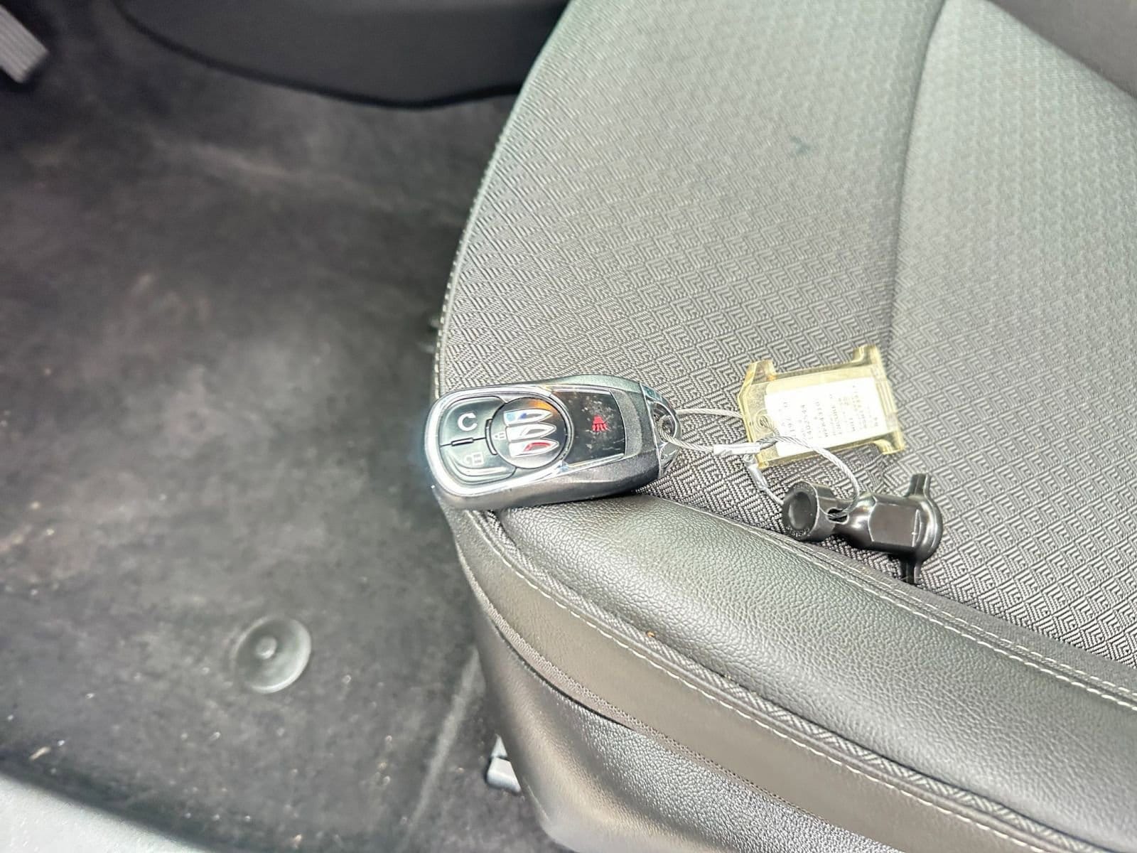 Thumbnail: 2025 Buick Encore GX - 22