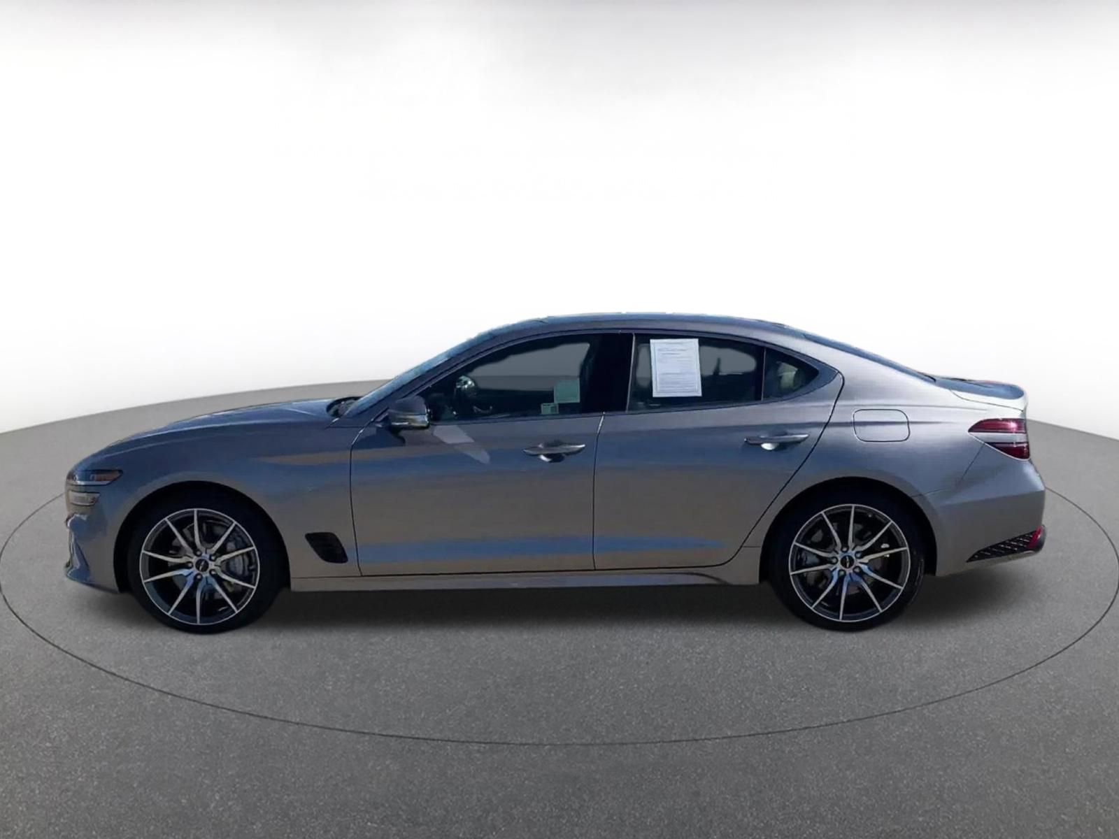 Thumbnail: 2025 Genesis G70 - 9