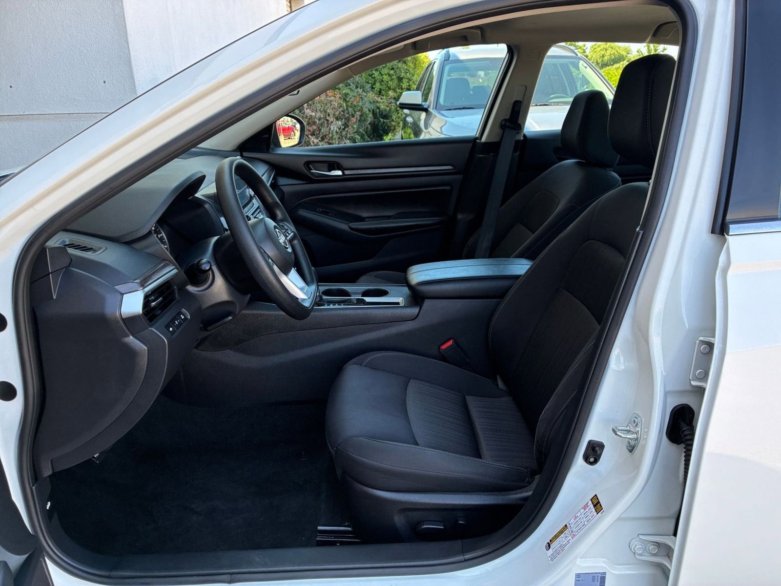 Thumbnail: 2025 Nissan Altima - 28