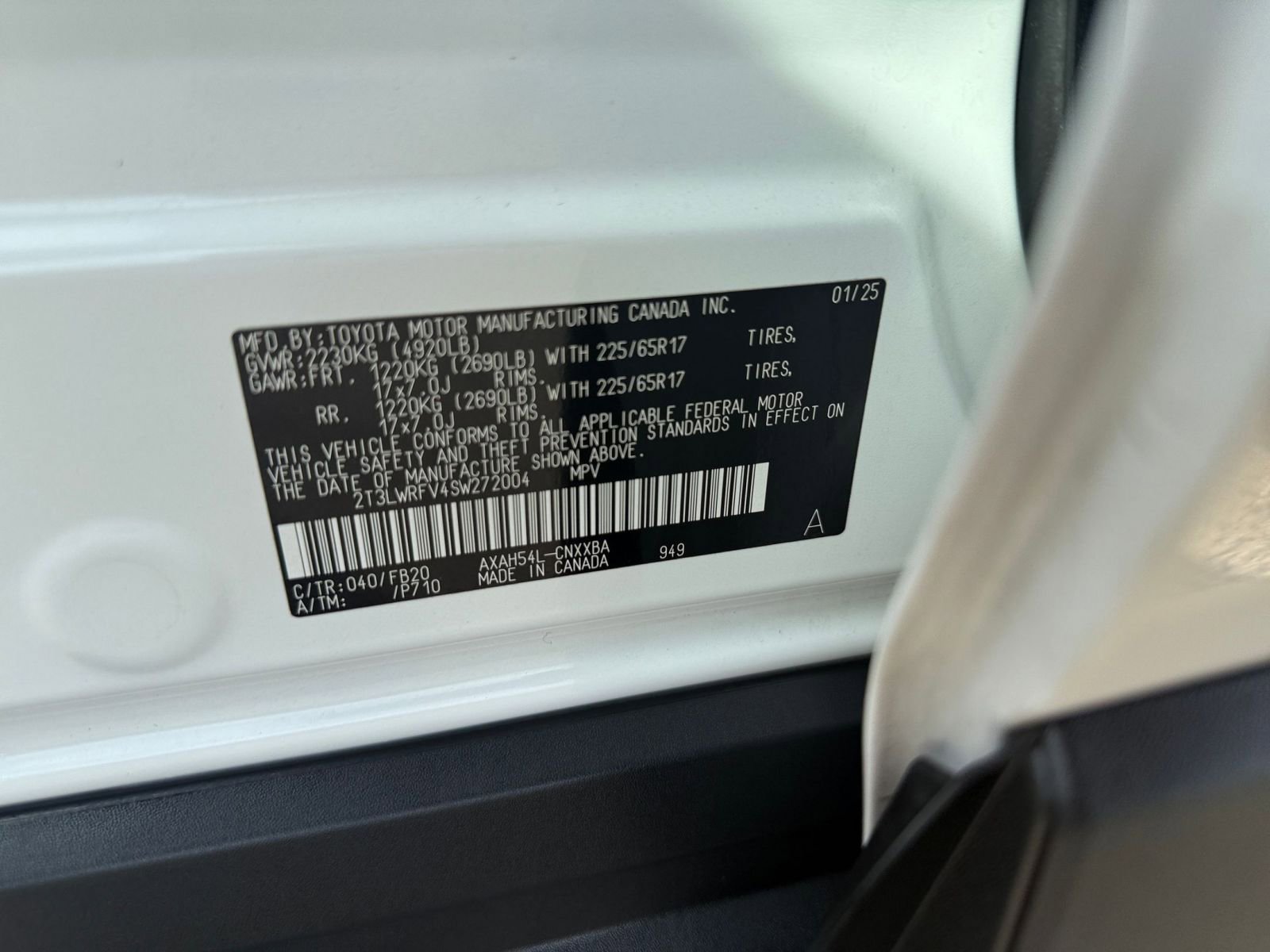 Thumbnail: 2025 Toyota RAV4 - 27