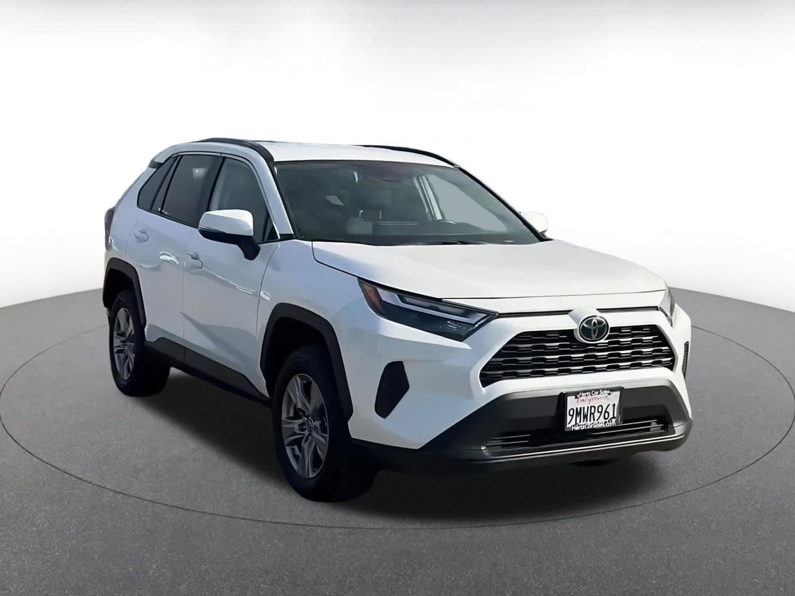 Thumbnail: 2025 Toyota RAV4 - 3