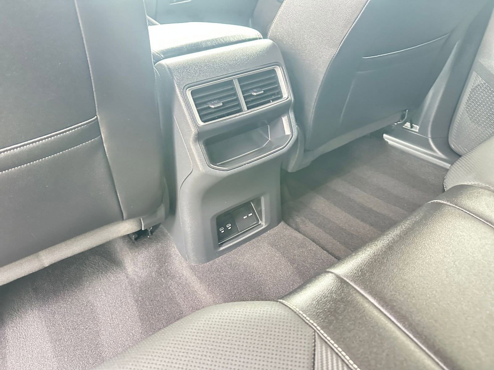 Thumbnail: 2025 Volkswagen Atlas - 25