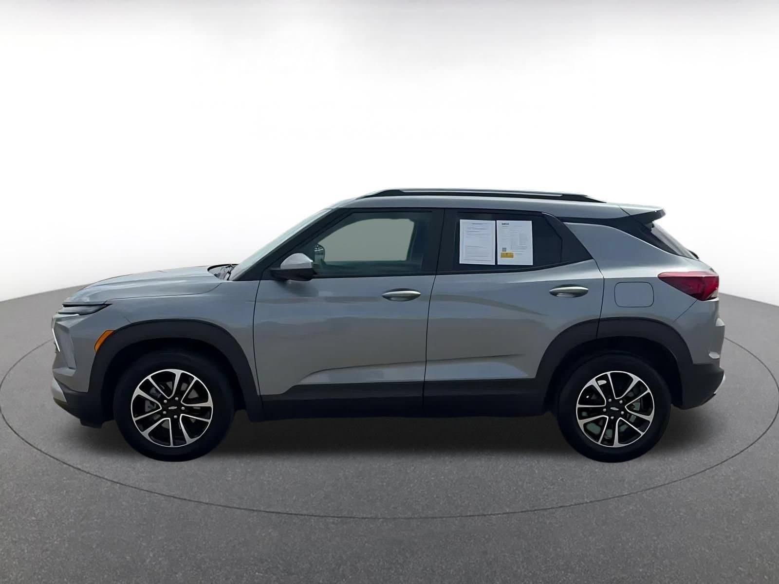Thumbnail: 2025 Chevrolet TrailBlazer - 7