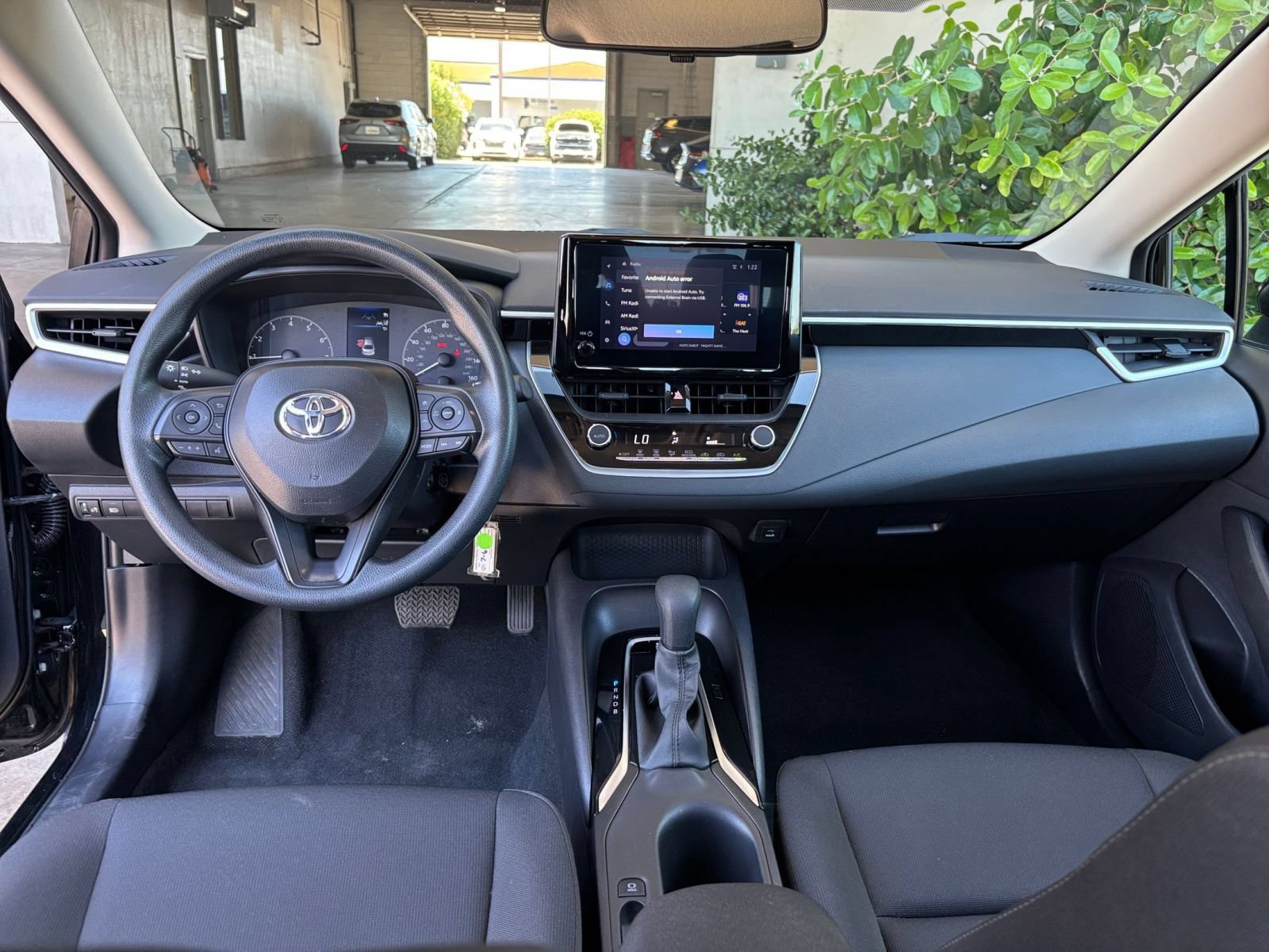 Thumbnail: 2025 Toyota Corolla - 32