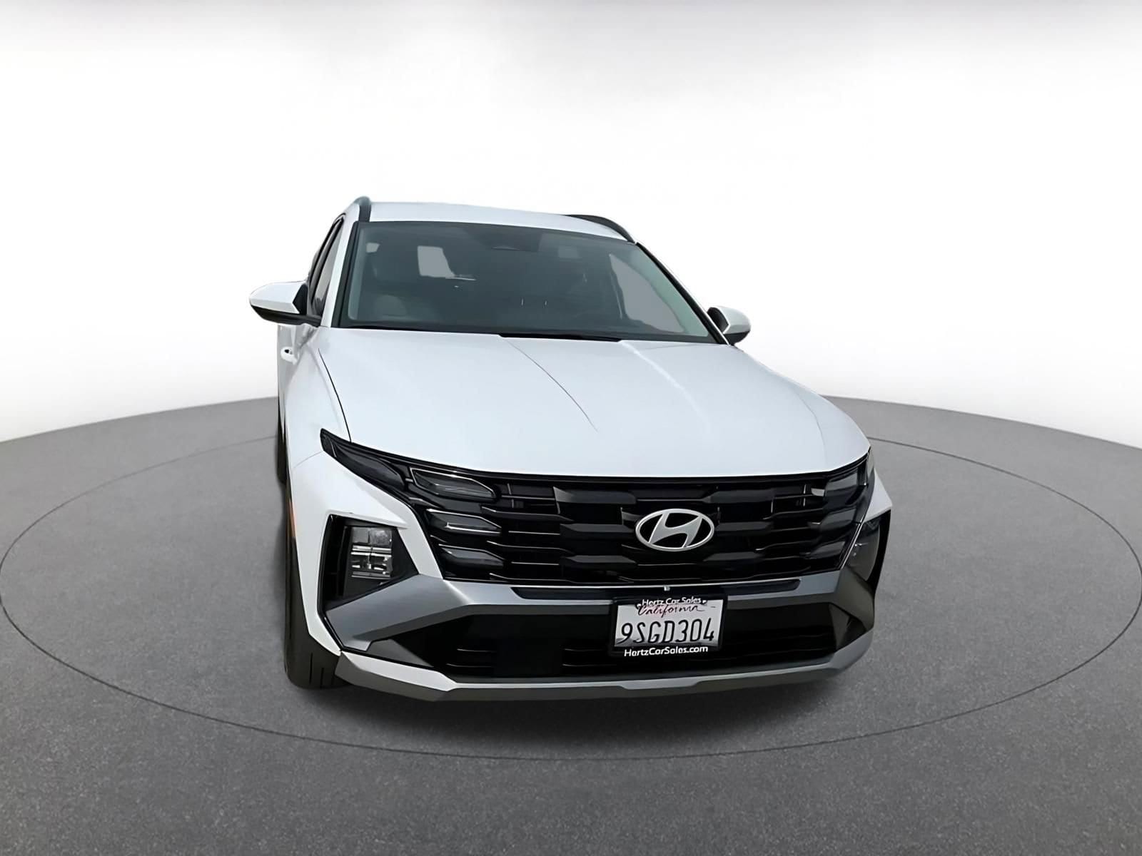 Thumbnail: 2025 Hyundai Tucson - 4